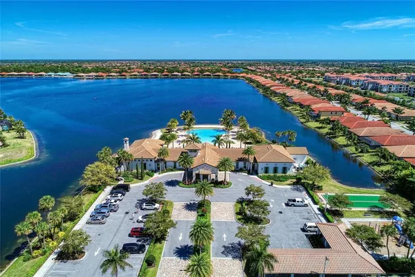 $674,900 | 283 Toscavilla Boulevard, Nokomis, FL 34275