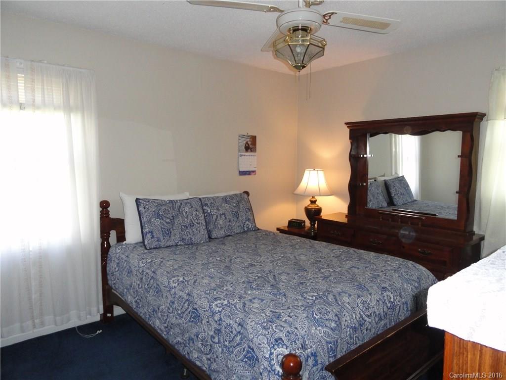 9724 Nations Ford Road Charlotte, NC 28273 - Photo 5 of 11 Gallery Image 5
