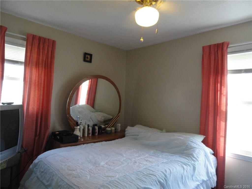 9724 Nations Ford Road Charlotte, NC 28273 - Photo 7 of 11 Gallery Image 7