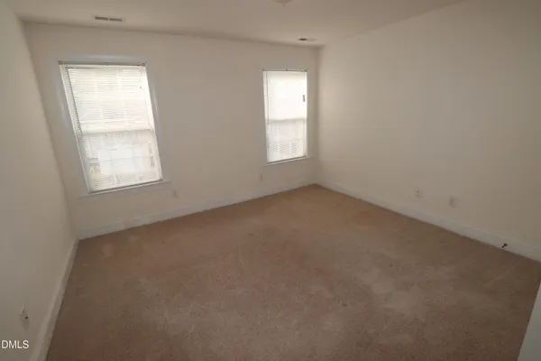 $2,050 | 3319 Swinford Court, Raleigh, NC 27604