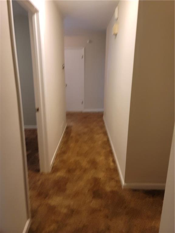 2212 Colonial Circle Gainesville, GA 30501 - Photo 21 of 57 a view of a hallway