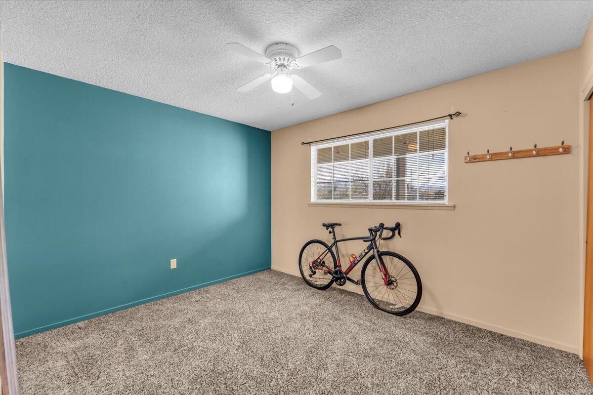 1481 Diamond Street Anderson, CA 96007 - Photo 13 of 39 15-1481 Diamond St - I-1