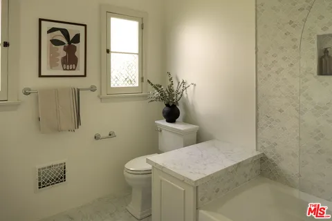 $1,699,000 | 2420 Catherine Road, Altadena, CA 91001