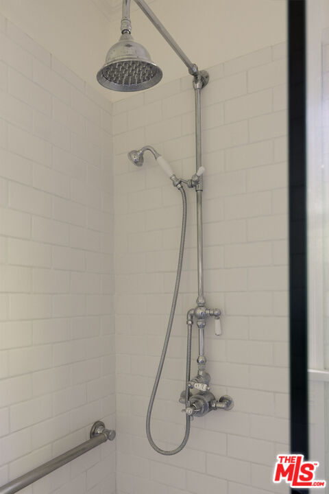 2420 Catherine Road Altadena, CA 91001 - Photo 32 of 45