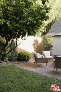 $1,699,000 | 2420 Catherine Road, Altadena, CA 91001