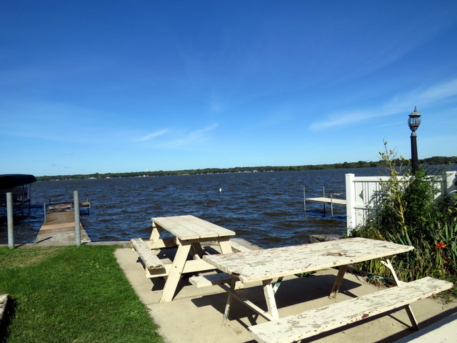 121 Eagle Point Road Fox Lake, IL 60020 - Photo 22 of 33