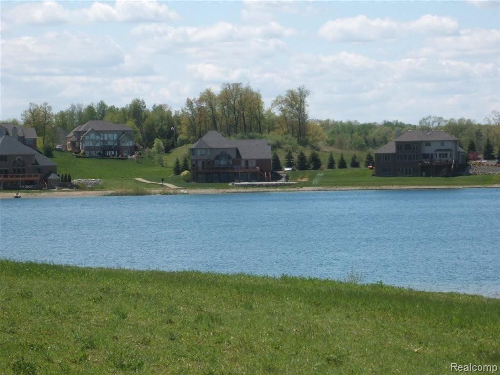 Vac Vac Road Brighton, MI 48114 - Photo 6 of 9