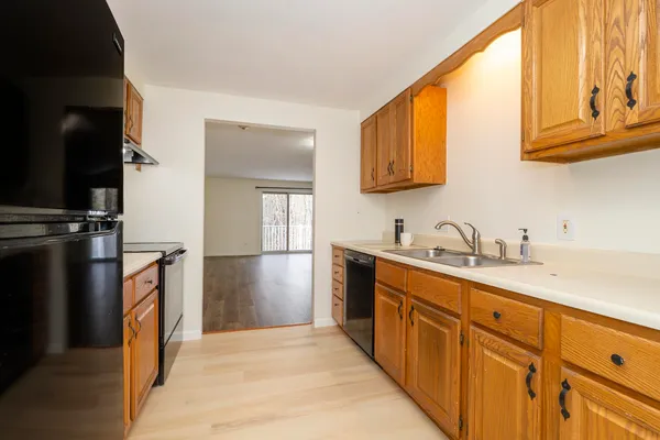 $295,000 | 39 Ernest Avenue, Unit 308, Exeter, NH 03833