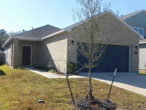 $1,695 | 16658 Moss Lane, Porter, TX 77365