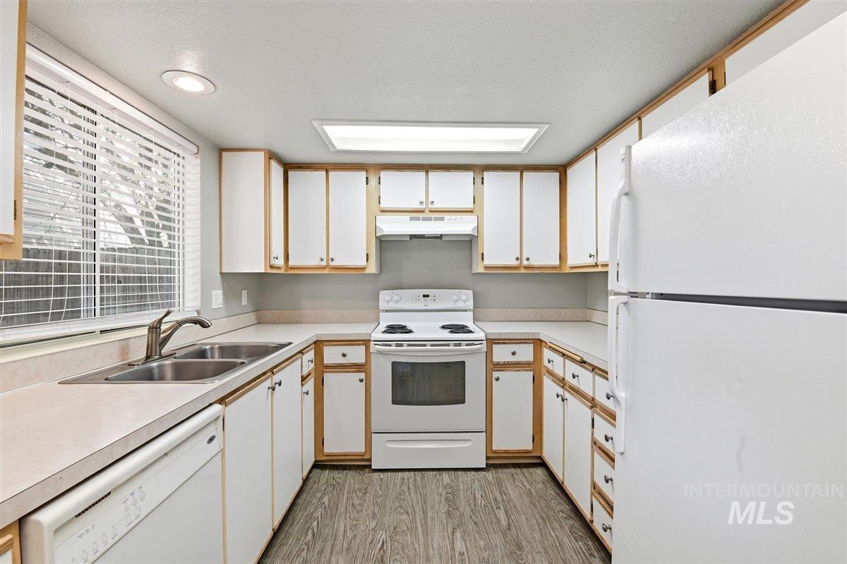 1009 North Stilson Road Boise, ID 83703 - Photo 20 of 46