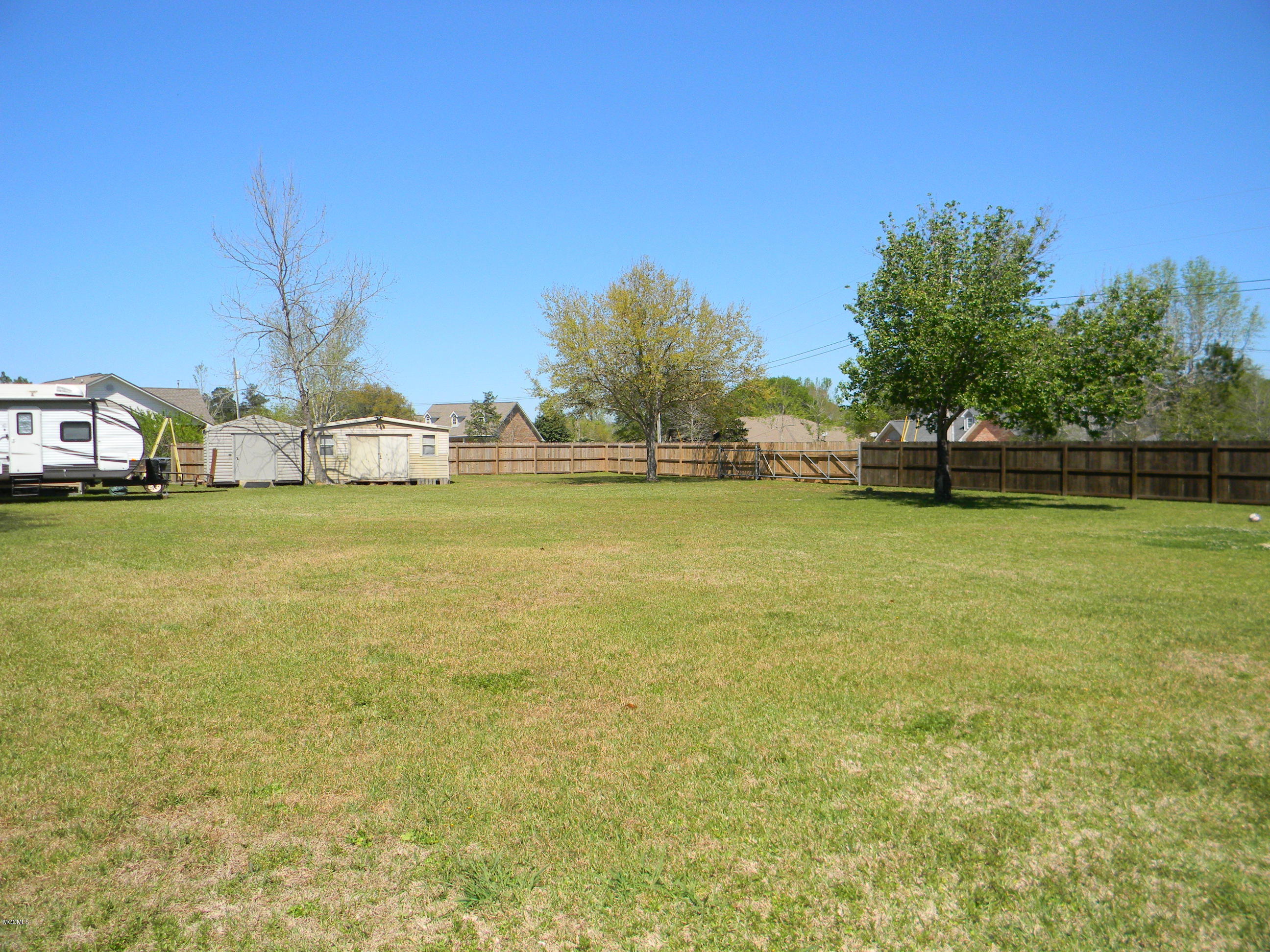 8240 Curry Road Biloxi, MS 39532 - Photo 17 of 18 BACK YARD
