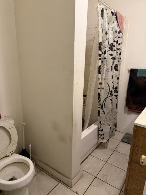 413 10th Street Racine, WI 53403 - Photo 13 of 29 image
