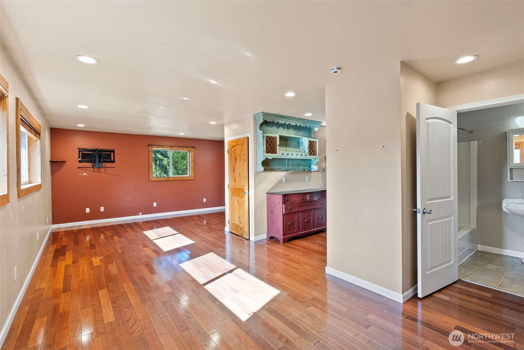 9710 Cramer Road Northwest Gig Harbor, WA 98329 - Photo 26 of 40