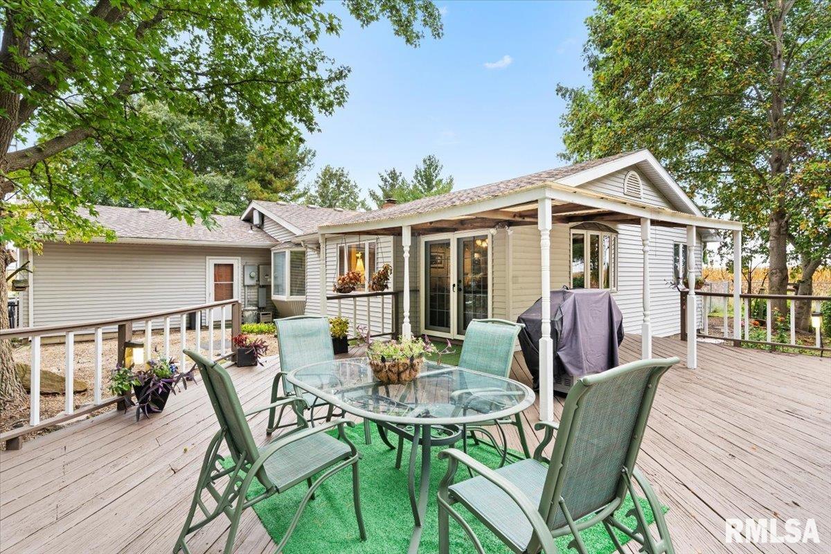 5810 Maxheimer Road Rochester, IL 62563 - Photo 30 of 42 Gallery Image 30