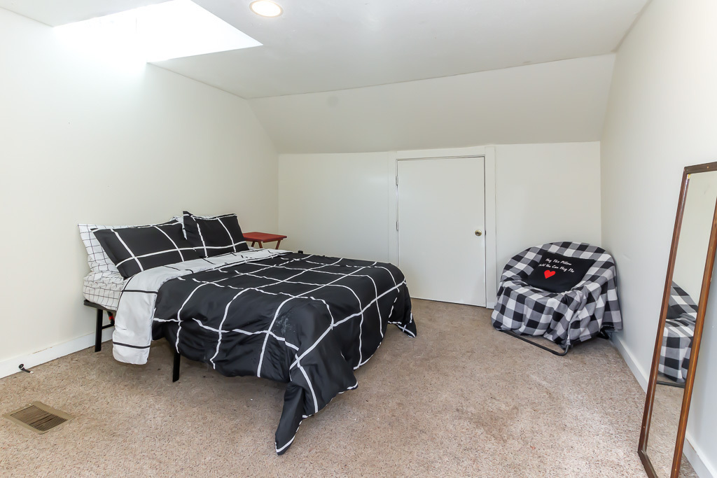 7640 Knapp Road Indianapolis, IN 46259 - Photo 14 of 19 Gallery Image 14