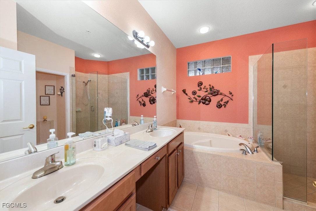 14910 Reflection Key Circle, Unit 2311 Fort Myers, FL 33907 - Photo 21 of 39