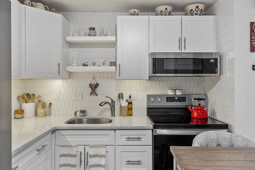 105 Ridgewood Lane, Unit 7 Gardner, MA 01440 - Photo 17 of 35