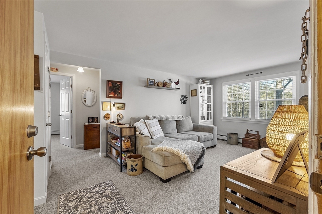 105 Ridgewood Lane, Unit 7 Gardner, MA 01440 - Photo 20 of 35