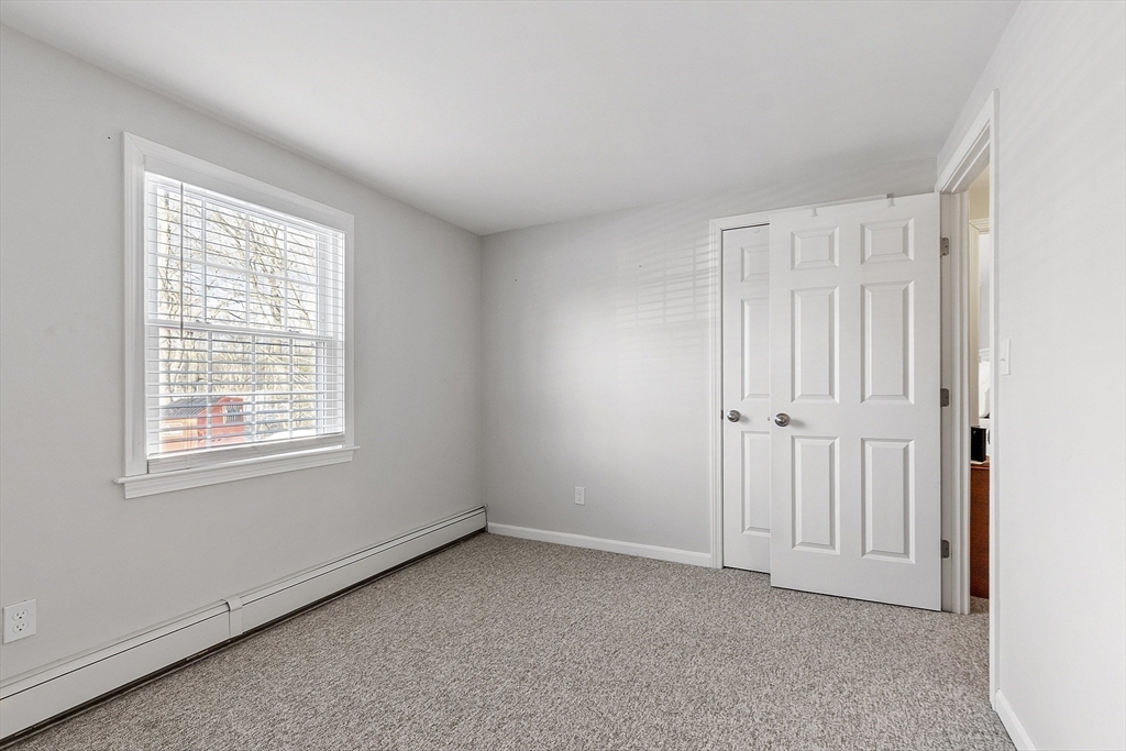 105 Ridgewood Lane, Unit 7 Gardner, MA 01440 - Photo 25 of 35