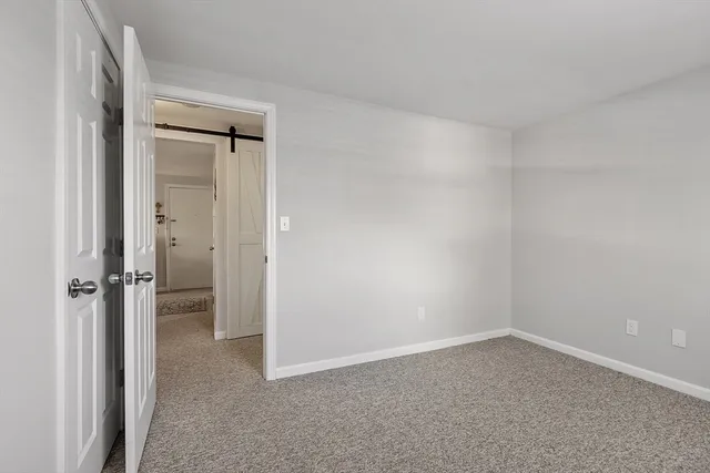 $225,000 | 105 Ridgewood Lane, Unit 7, Gardner, MA 01440