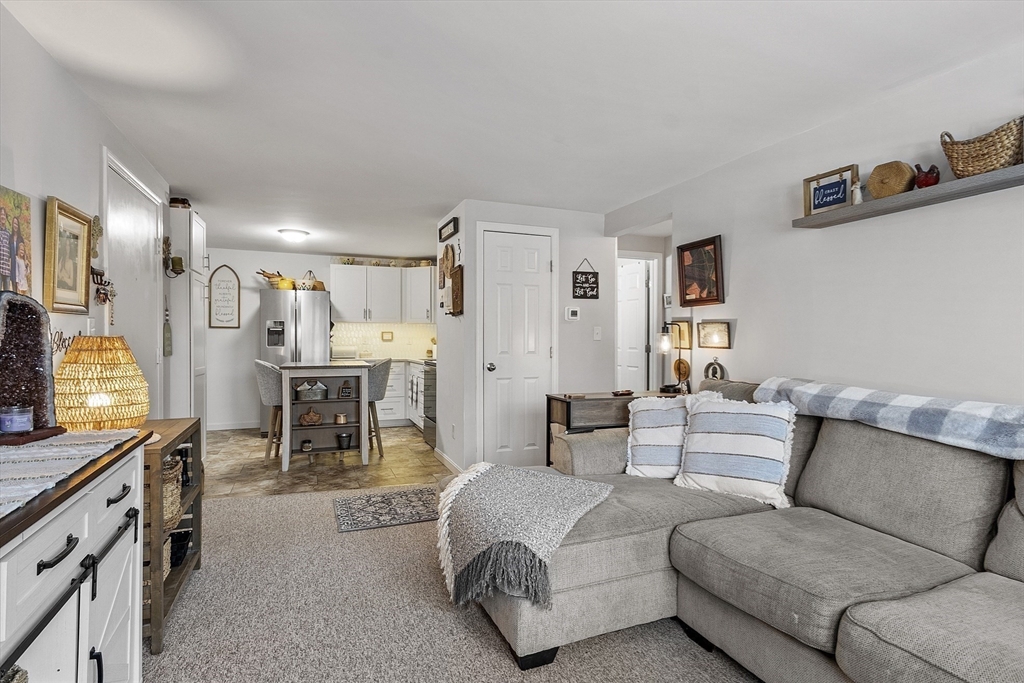 105 Ridgewood Lane, Unit 7 Gardner, MA 01440 - Photo 10 of 35