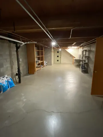 $399,900 | 2360 Hillside Lane, Green Bay, WI 54302