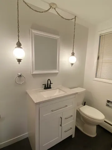 $399,900 | 2360 Hillside Lane, Green Bay, WI 54302