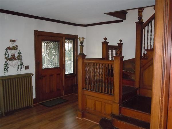 357 Maple Street Springfield, MA 01105 - Photo 2 of 16
