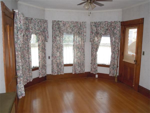 357 Maple Street Springfield, MA 01105 - Photo 4 of 16