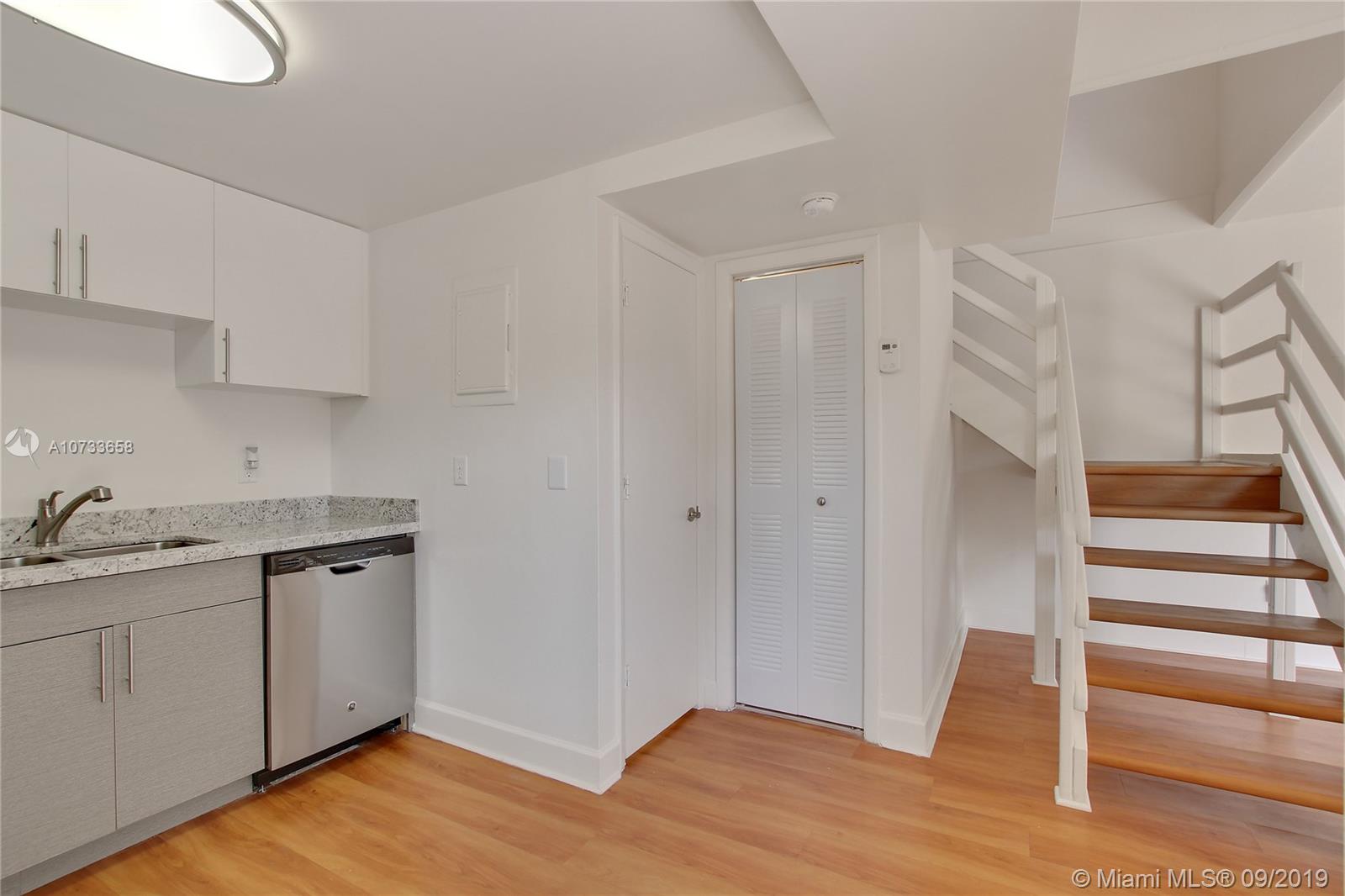 8301 Southwest 107th Avenue, Unit 303B Miami, FL 33173 - Photo 17 of 72