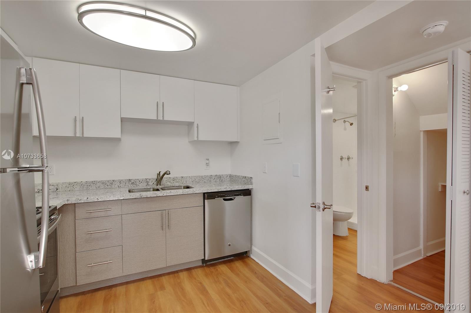 8301 Southwest 107th Avenue, Unit 303B Miami, FL 33173 - Photo 20 of 72