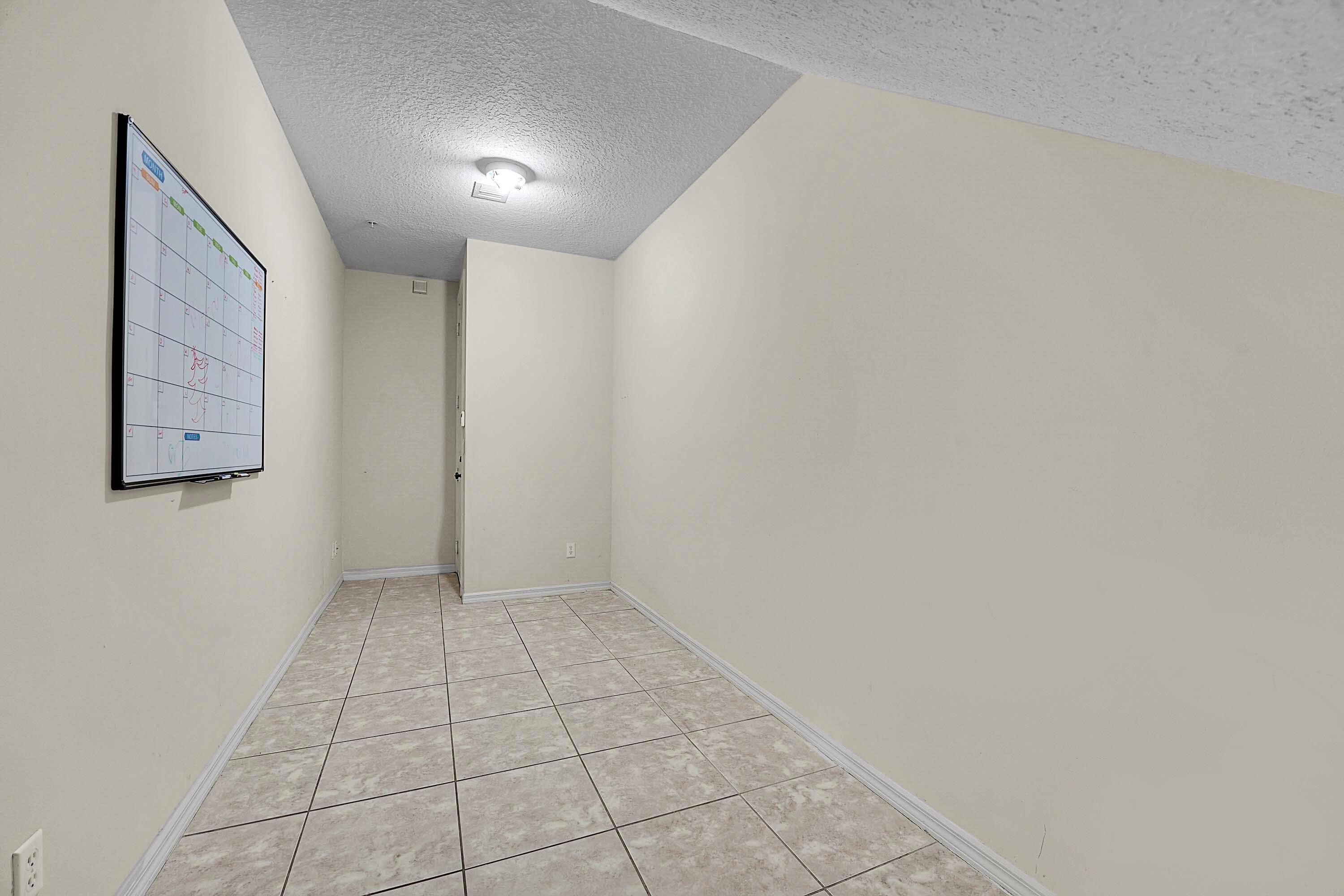 4300 Blowing Point Place Jupiter, FL 33458 - Photo 20 of 42 IMG_3783