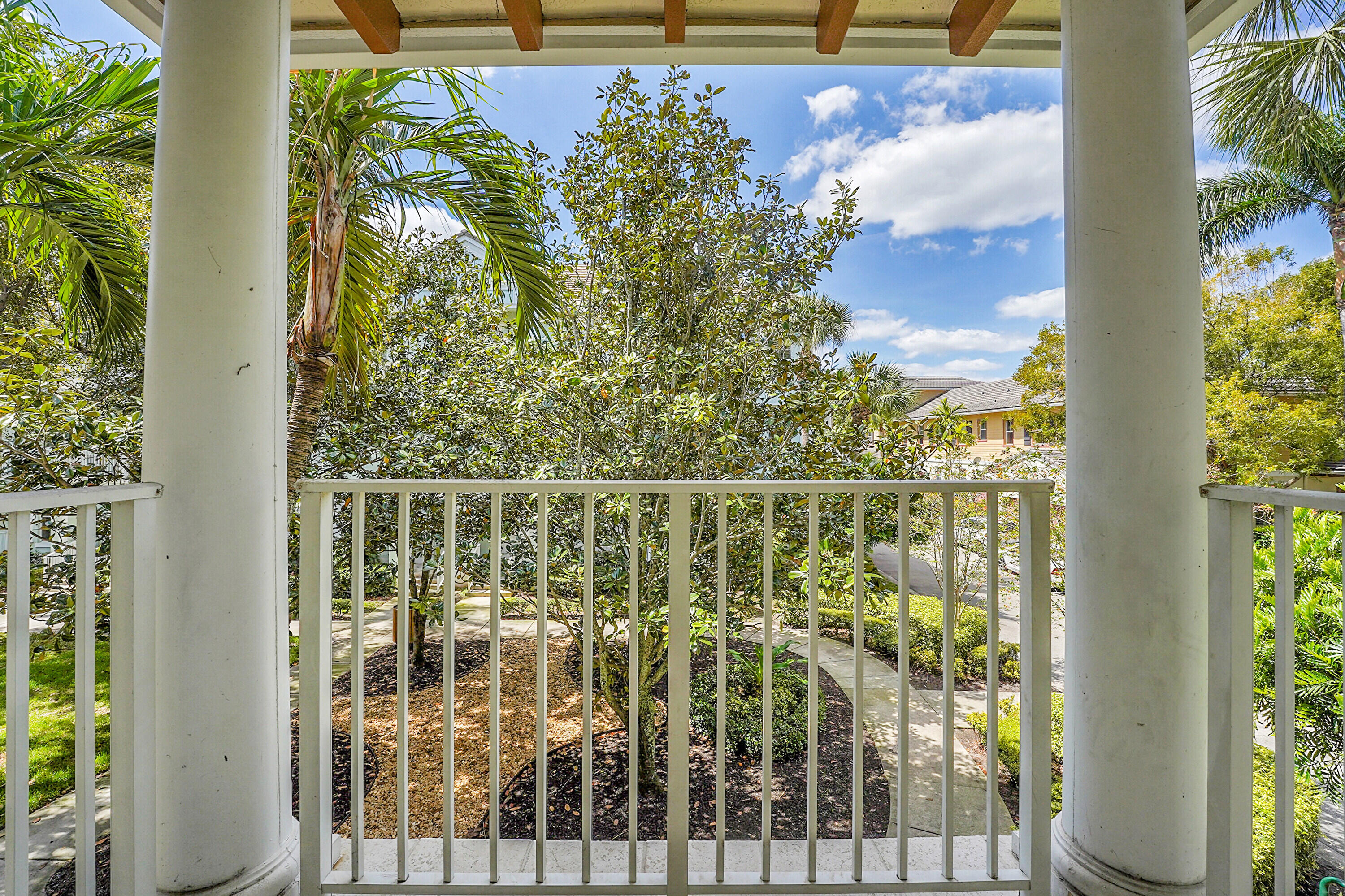 4300 Blowing Point Place Jupiter, FL 33458 - Photo 26 of 42 IMG_3817