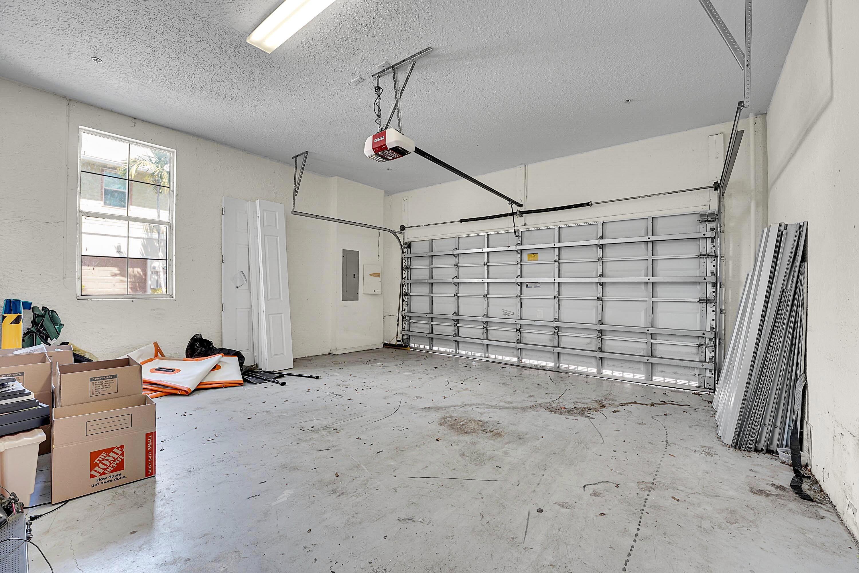 4300 Blowing Point Place Jupiter, FL 33458 - Photo 35 of 42 IMG_3824