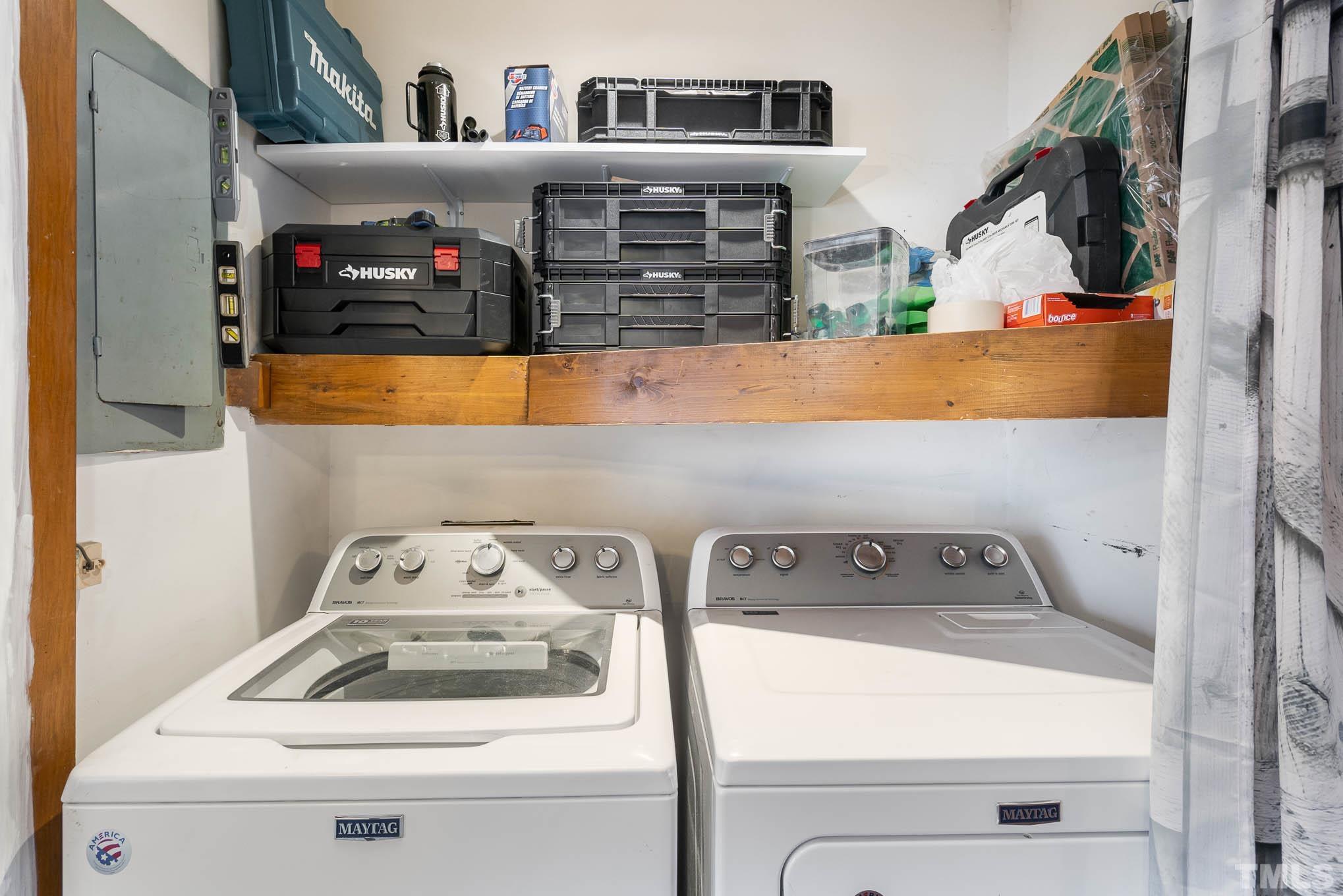 4701 Courtside Place Raleigh, NC 27604 - Photo 11 of 30 a utility room with dryer and washer