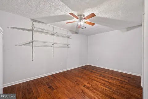 $320,000 | 11709 Ashworth Court, Germantown, MD 20876
