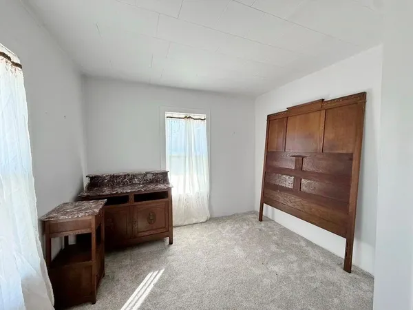 $79,500 | 408 North St James Street, El Dorado Springs, MO 64744