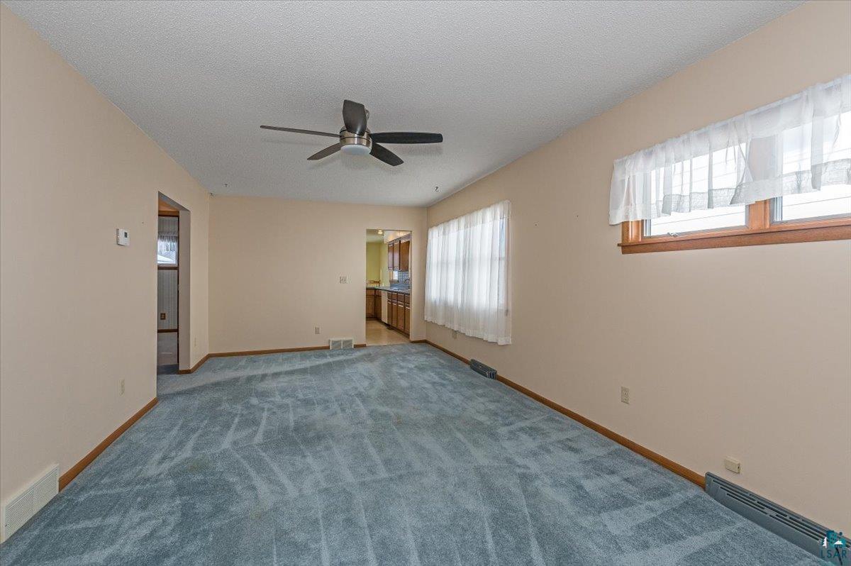 818 Lincoln Street Superior, WI 54880 - Photo 7 of 24