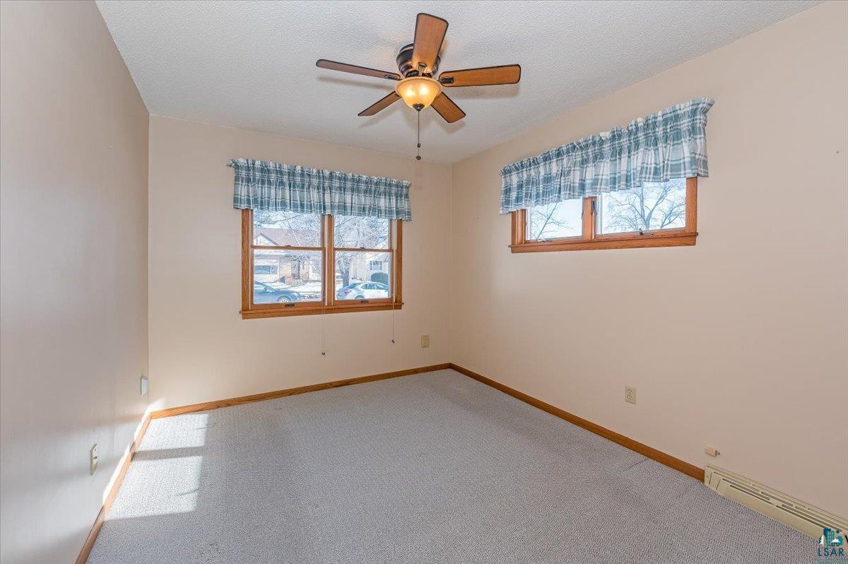 818 Lincoln Street Superior, WI 54880 - Photo 10 of 24