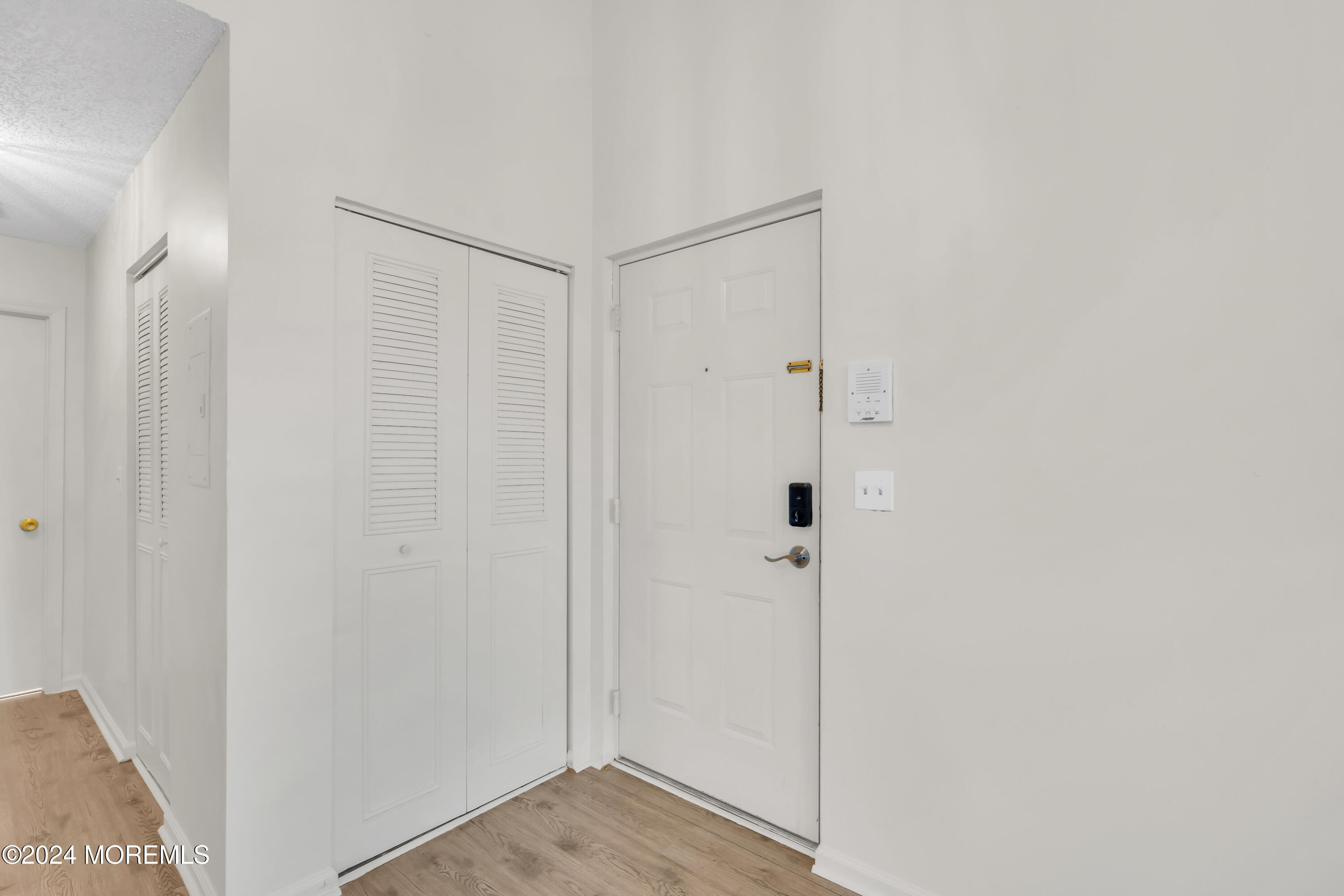 130 Edpas Road, Unit 130 New Brunswick, NJ 08901 - Photo 15 of 16 a view of a bathroom