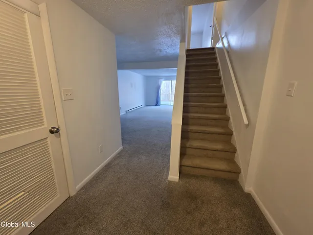 $1,700 | 38 Maxwell Drive, Troy, NY 12180