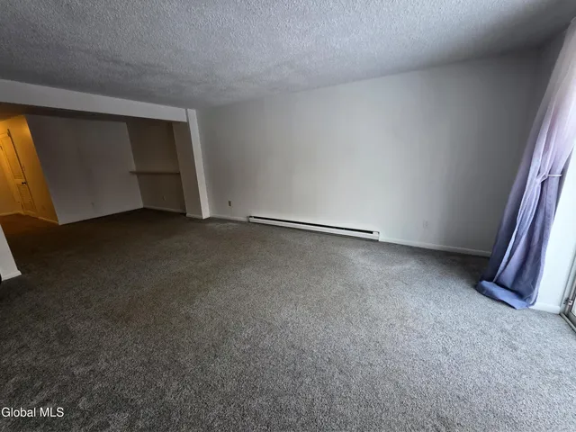 $1,700 | 38 Maxwell Drive, Troy, NY 12180