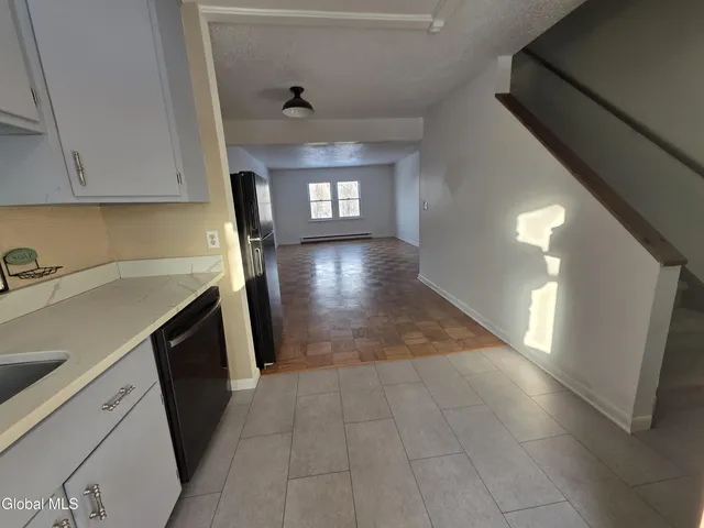 $1,700 | 38 Maxwell Drive, Troy, NY 12180