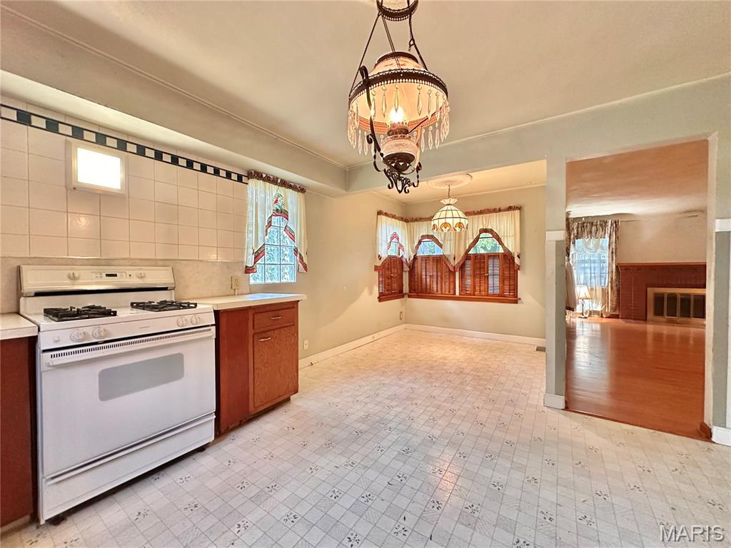 2 Bluff Drive Belleville, IL 62223 - Photo 7 of 27