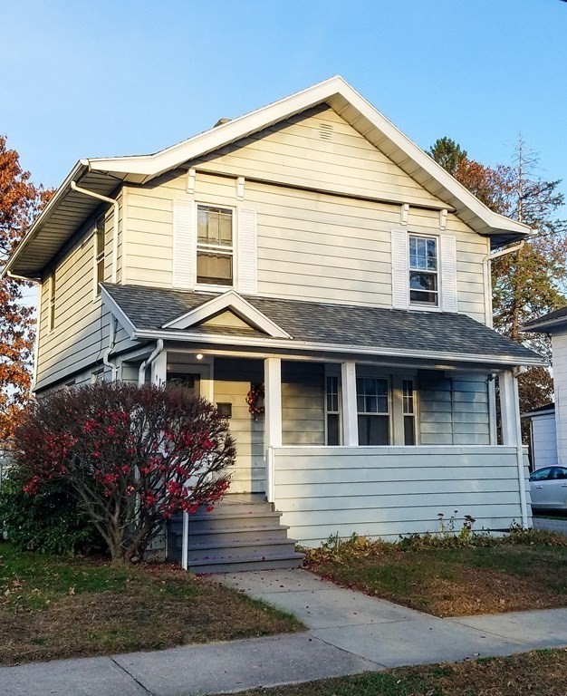 115 Edendale Street Springfield, MA 01104 - Photo 3 of 31