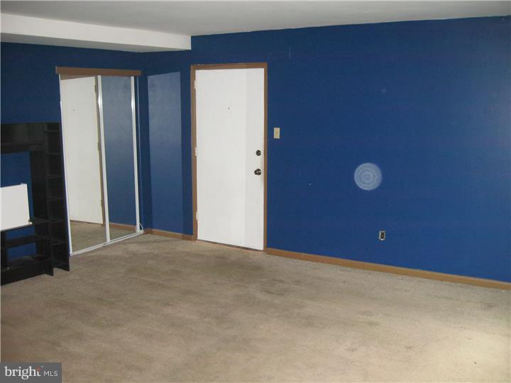 403 South Main Street, Unit C100 Doylestown, PA 18901 - Photo 6 of 12 Living Room