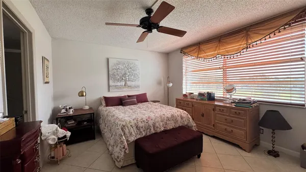 $1,650 | 7610 Northwest 18th Street, Unit 405, Margate, FL 33063