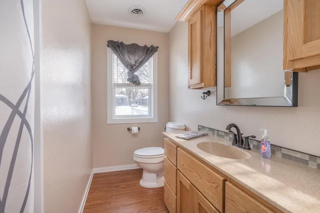 $284,900 | 1211 13th Avenue Southwest, Willmar, MN 56201