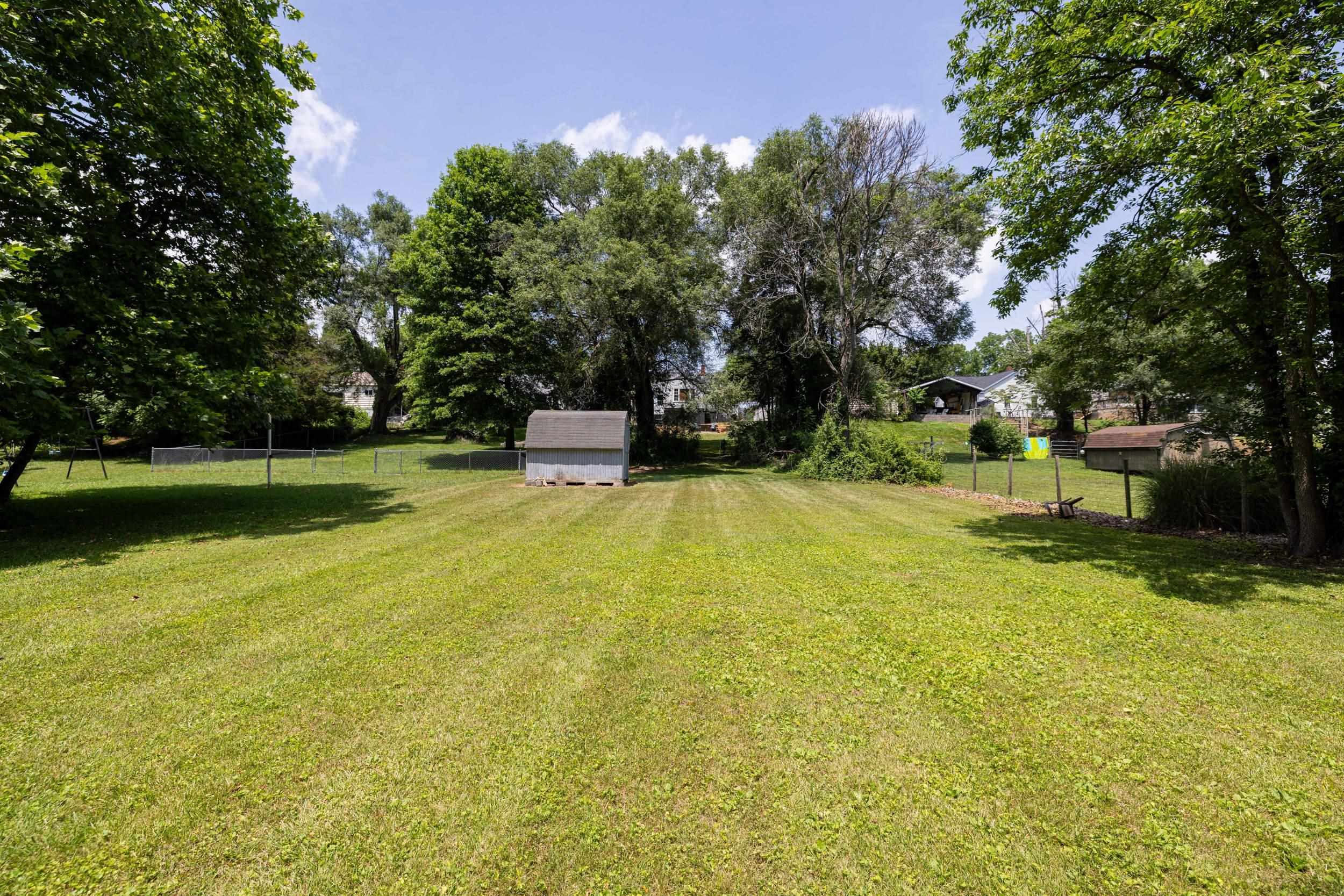 406 East Rockingham Street Elkton, VA 22827 - Photo 40 of 46