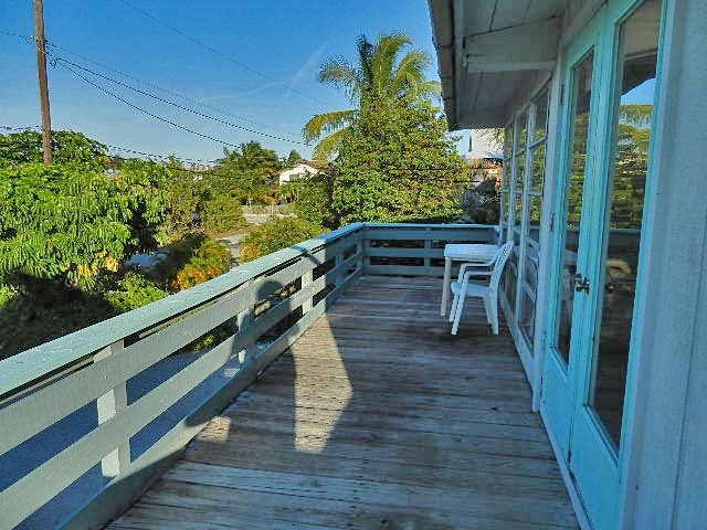 28568 Peg Leg Road Summerland Key, FL 33042 - Photo 4 of 16 1 Porch